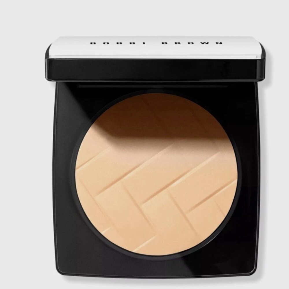 BOBBI BROWN Vitamin Enriched Pressed Setting Powder Neutral New 0.28oz/ 8g